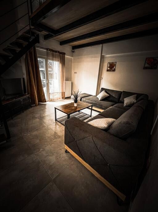 Escala Double Loft 1 & Parking In The City Center 볼로스 외부 사진